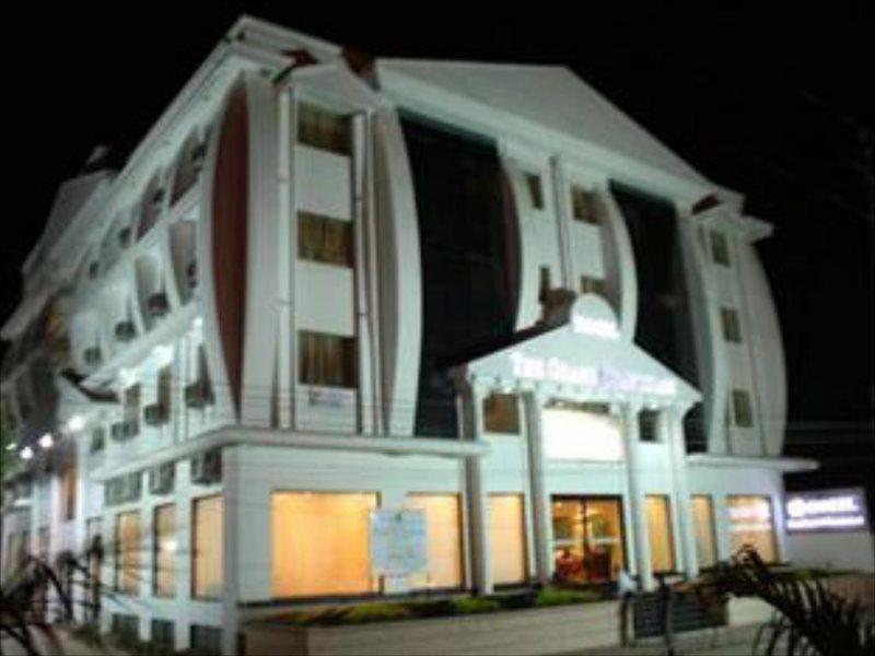 Hotel The Grand Chandiram Kota  Buitenkant foto